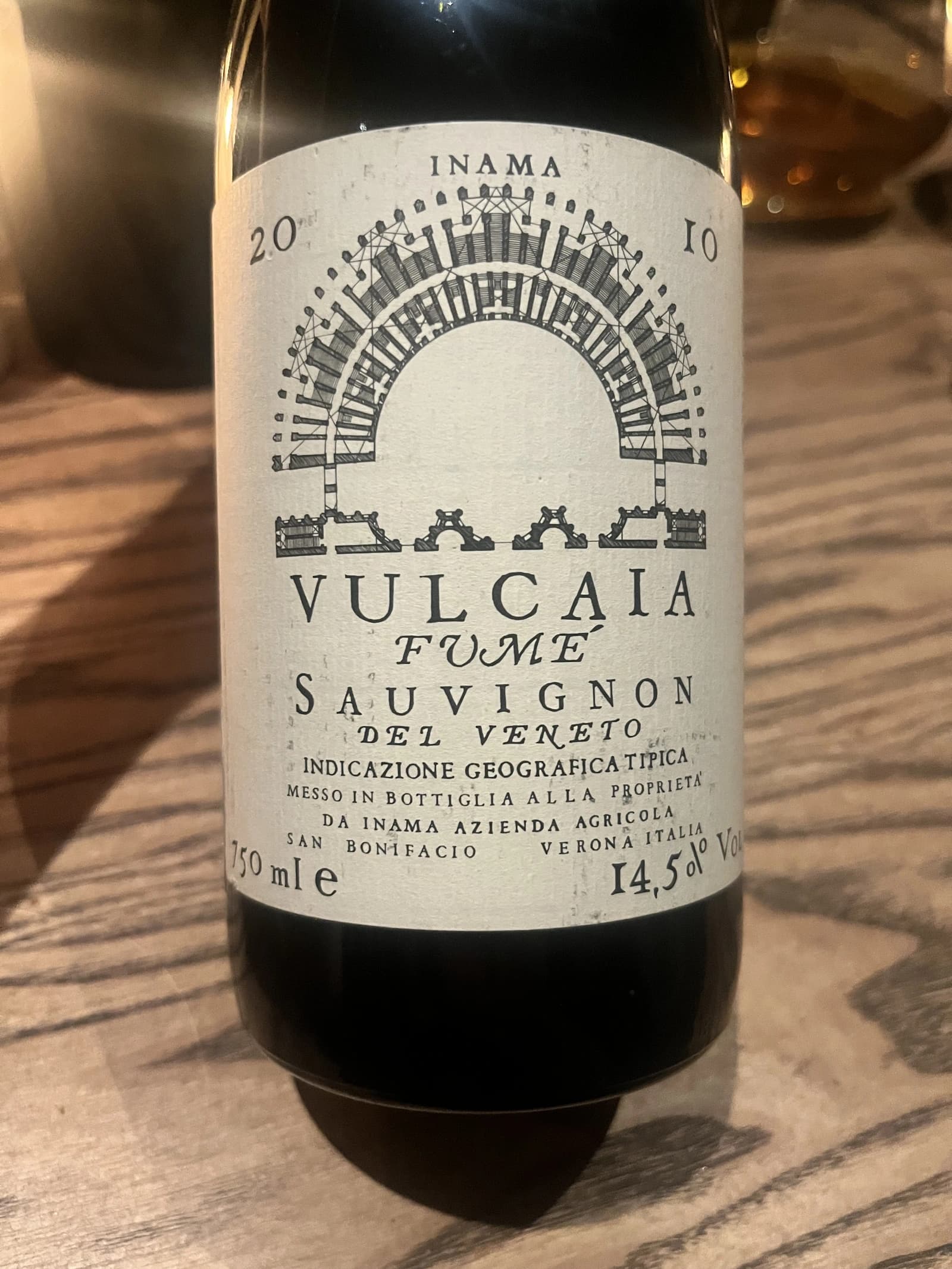 Inama Azienda Agricola Vulcaia Fume Sauvignon del Veneto 2010