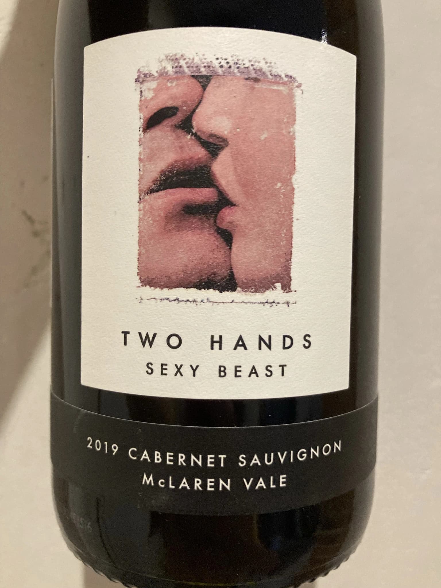 Two Hands Sexy Beast 2019