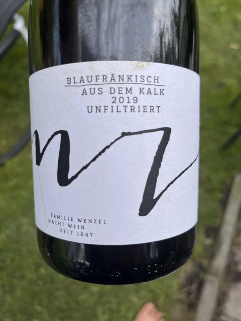 Weinbau Wenzel Blaufränkisch aus dem Kalk 2019