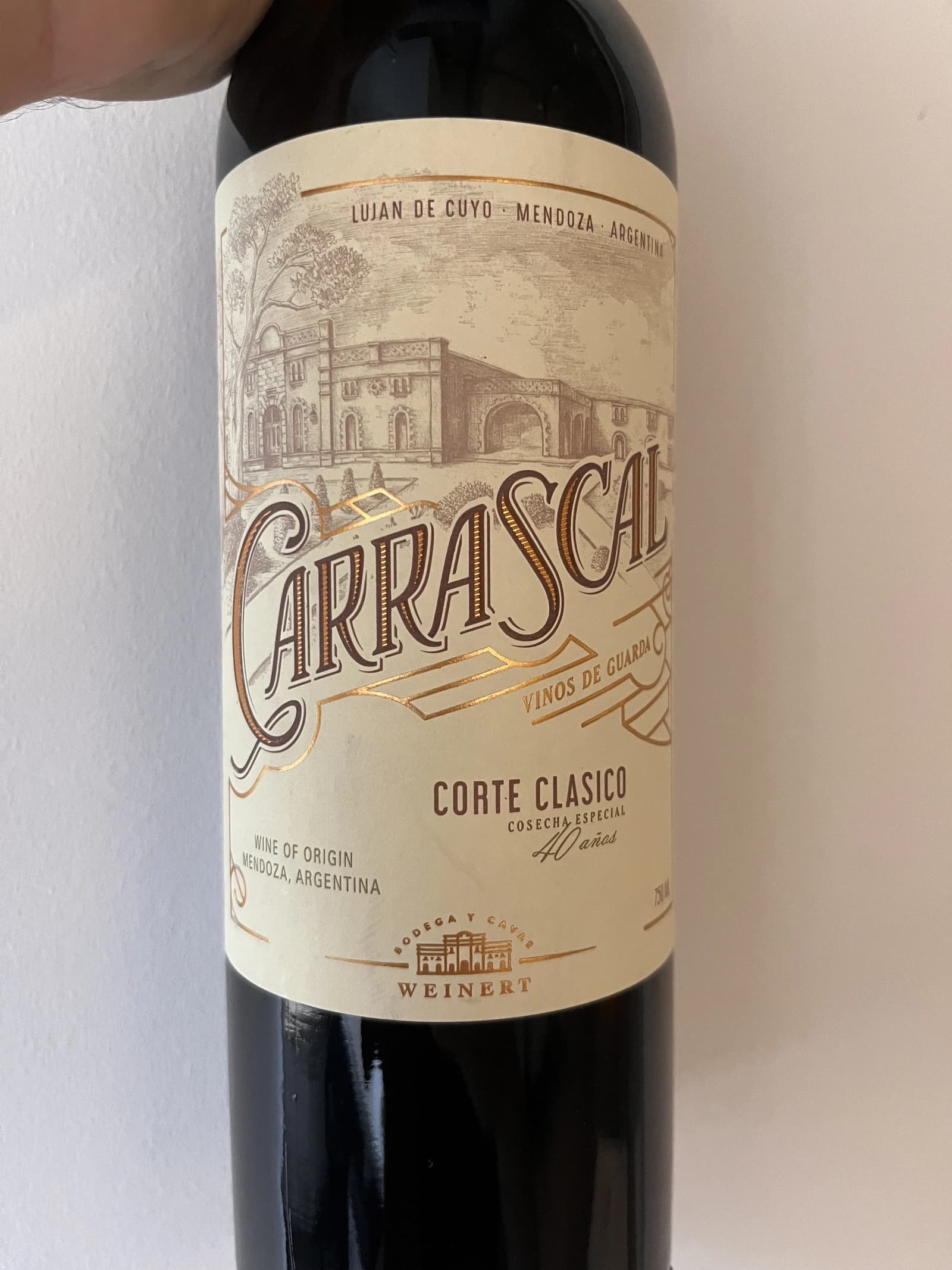 Weinert Carrascal Corte Clasico NV