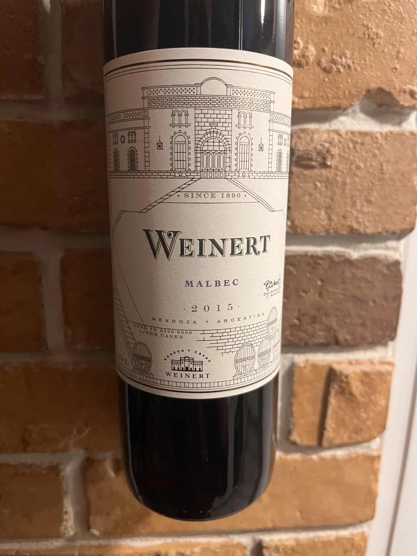 Weinert Malbec 2015