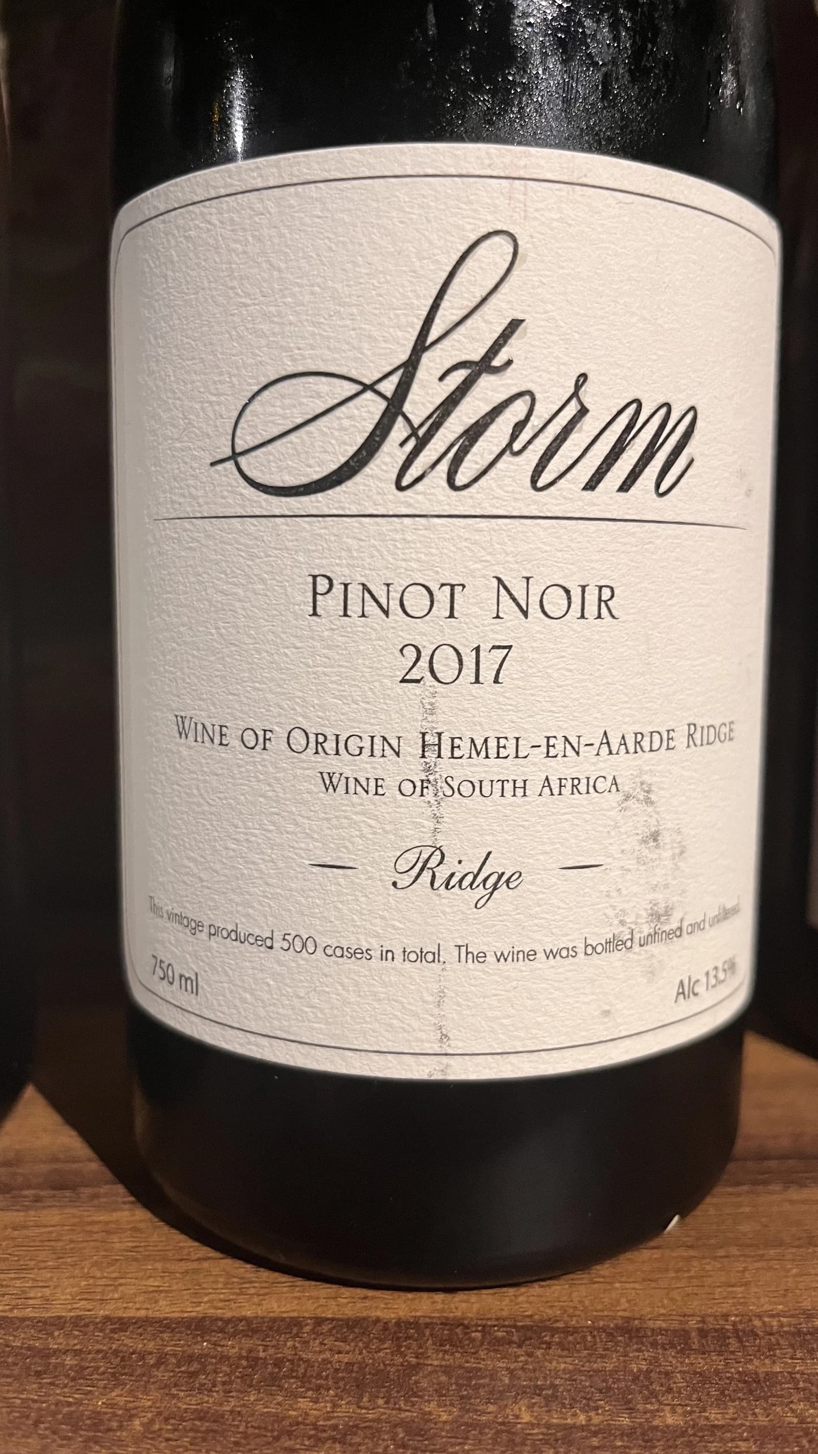 Storm Ridge Pinot Noir 2017