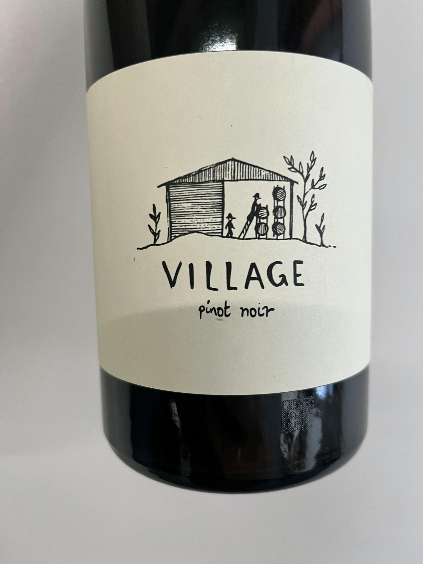 Gentle Folk Village Pinot Noir 2021