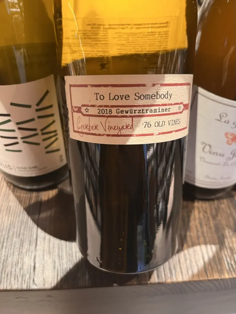 Ovum To love somebody 2018